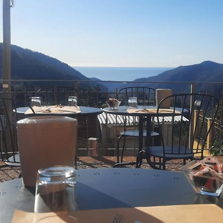 B&B Le Tre Fate Вараце Екстериор снимка